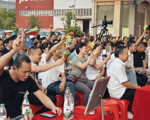 Behind the Carbon: The People Who Make JCSportline Shine