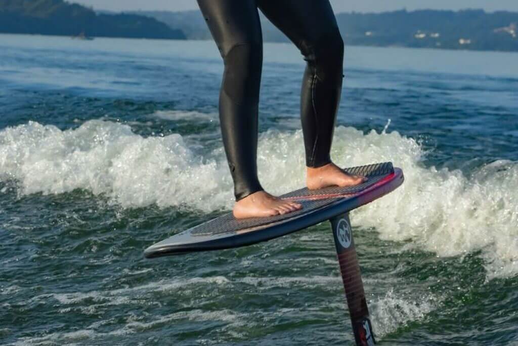 hydrofoil surfboard