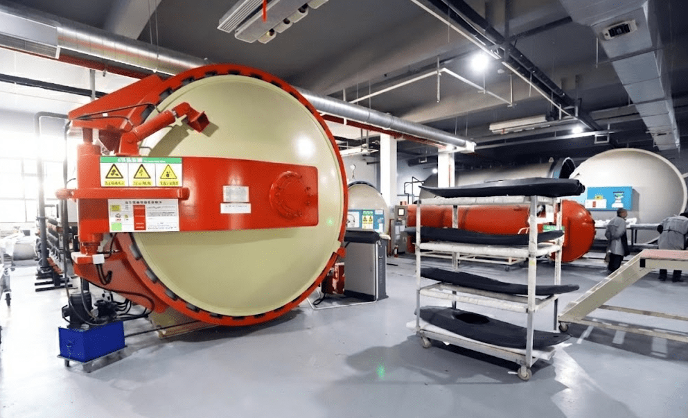 custom carbon fiber manufacturing