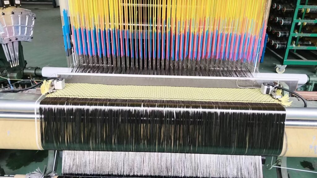 Custom Carbon Fiber Fabric Weaving