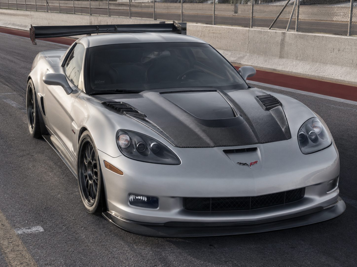 Custom dry carbon fiber hood manufacturing project