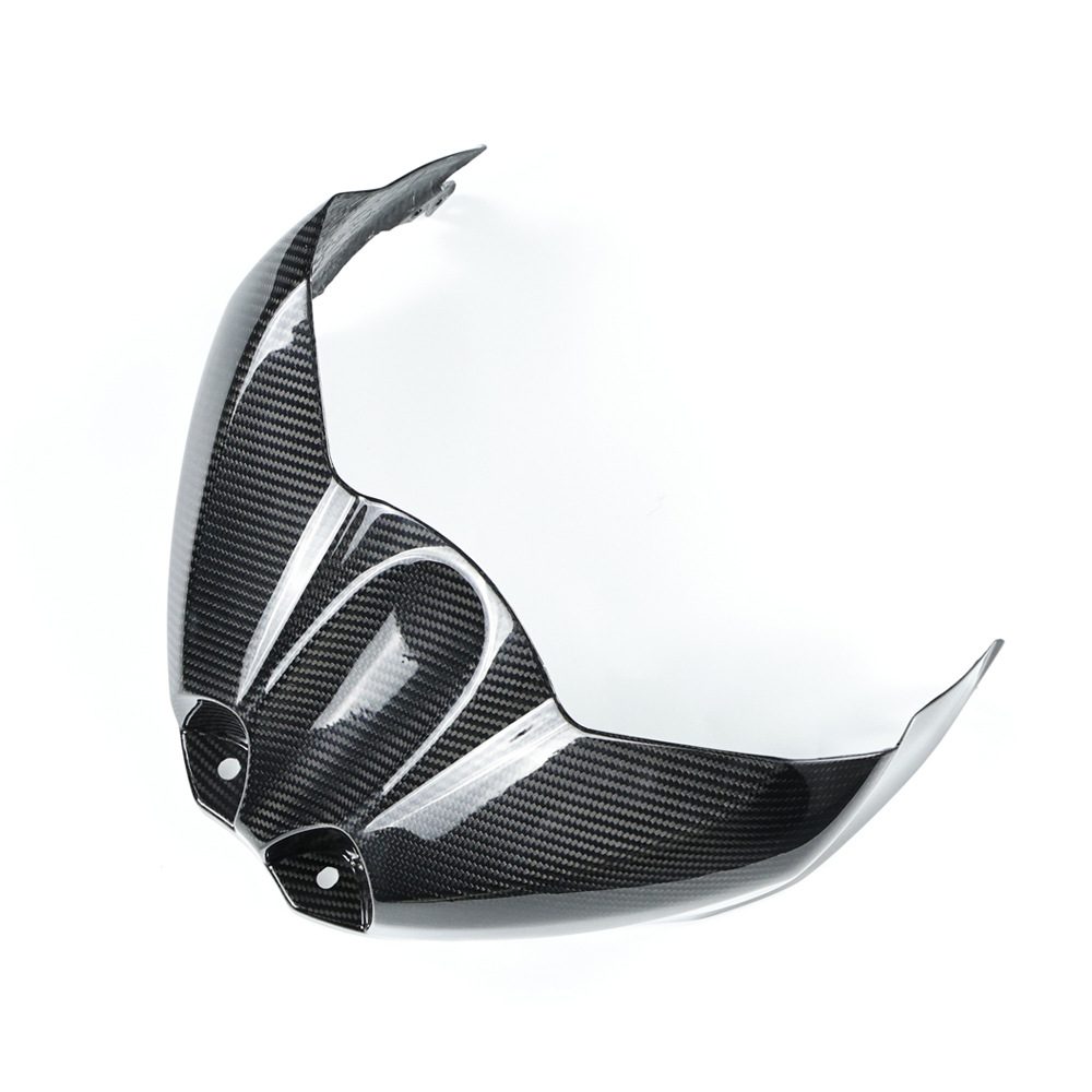 suzuki gsx-r1000 carbon fiber front fuel tank cover 5