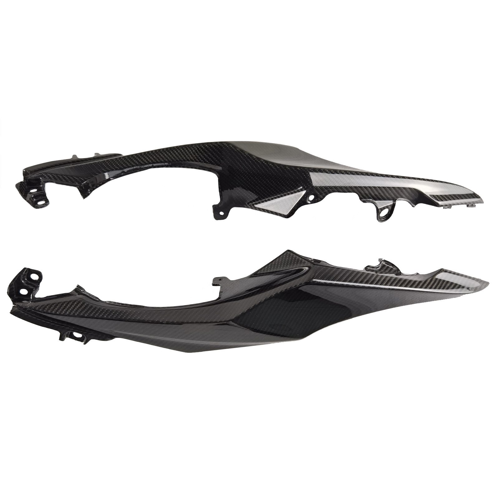 suzuki gsx-r1000 carbon rear seat side panels 3