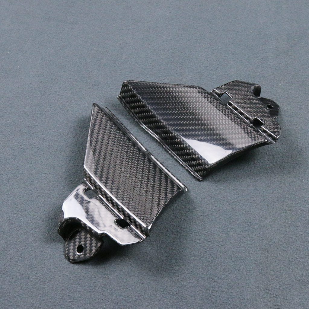 suzuki gsx-r1000 carbon small side trim panels 2