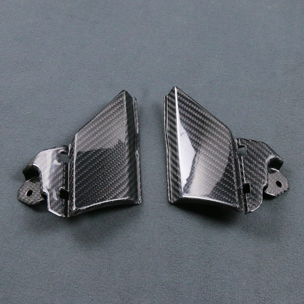suzuki gsx-r1000 carbon small side trim panels 4