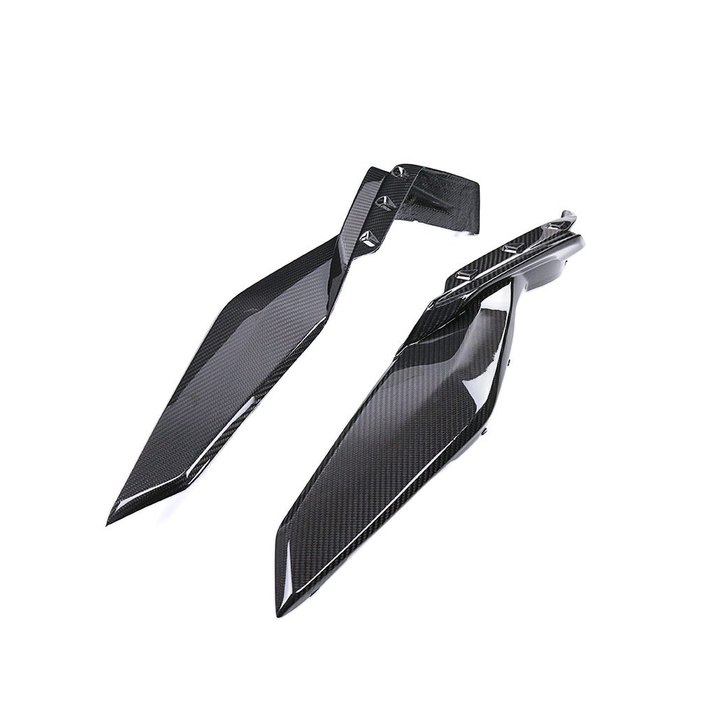 bmw s1000xr 2020 carbon fiber side panels 2